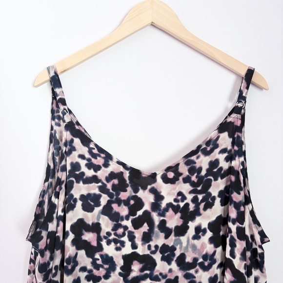 Torrid Georgette V Neck Adjustable Strap Cami Leopard Print Ink Blot - Size 4X - Picture 5 of 15